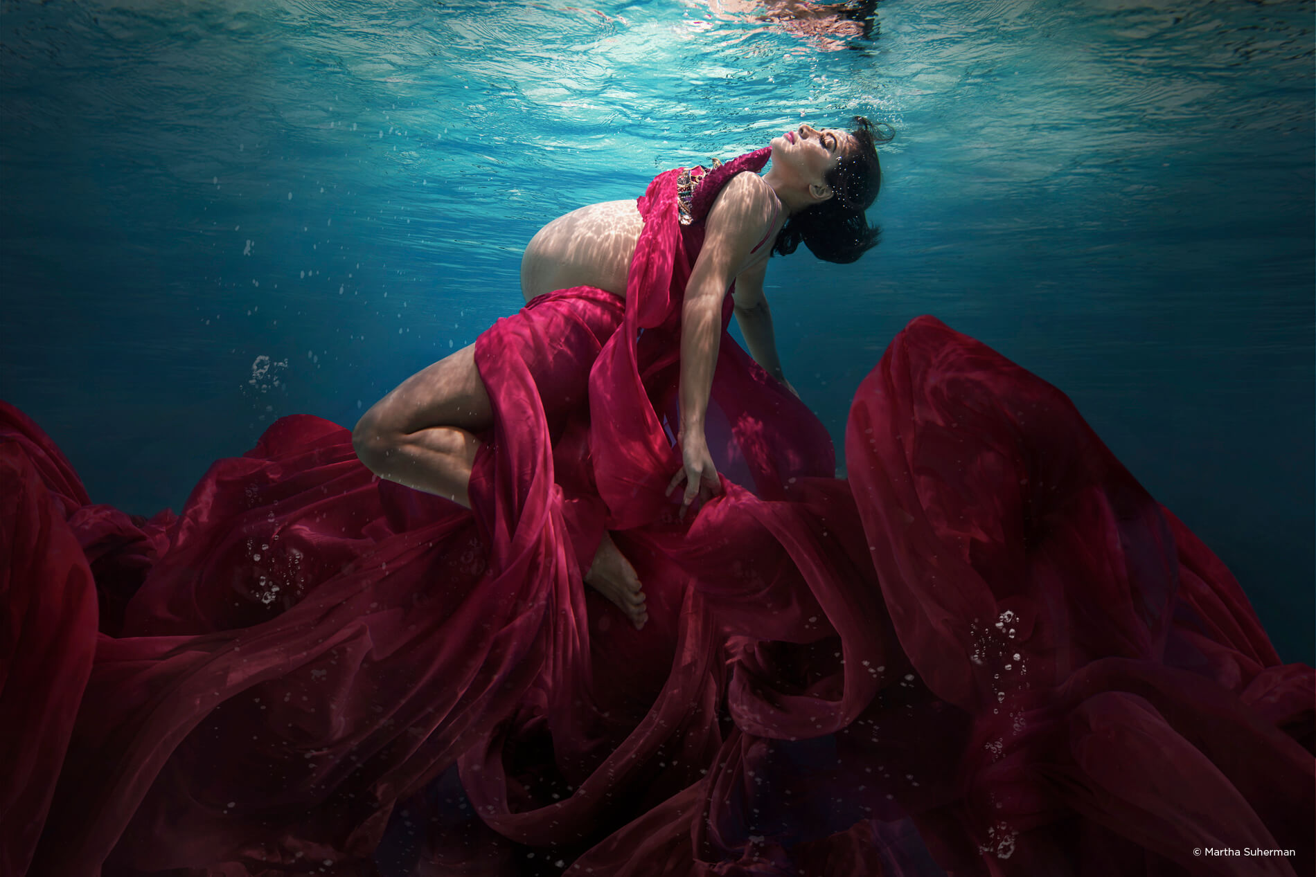 underwater fashion photography lighting