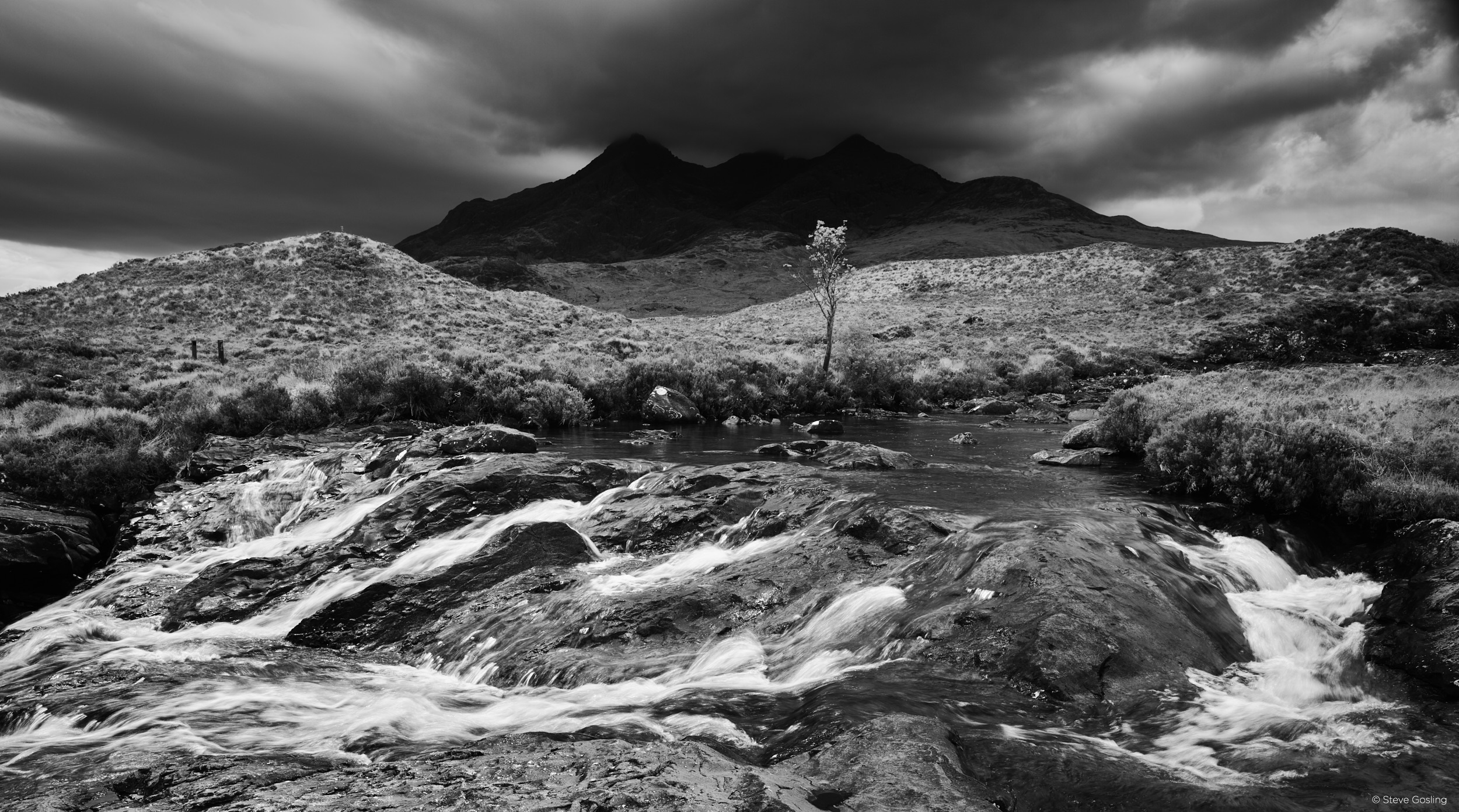 Rain Clouds Over The Cuillin, Steve Gosling with the IQ3 100MP Achromatic